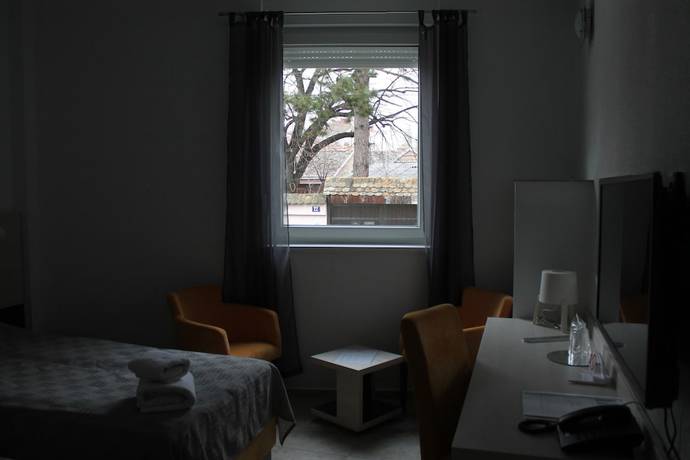 Imagen de la habitación del Hotel Garni 11Tica DM. Foto 8