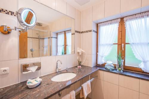 Imagen de la habitación del Hotel Garni Alpspitz. Foto 8