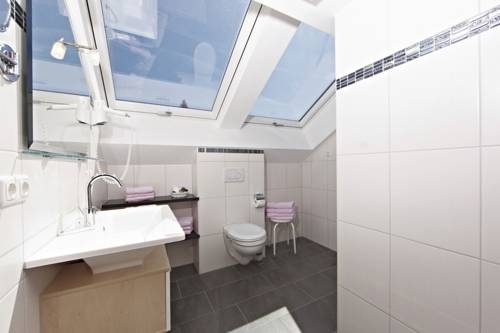 Imagen de la habitación del Hotel Garni Alpspitz. Foto 14