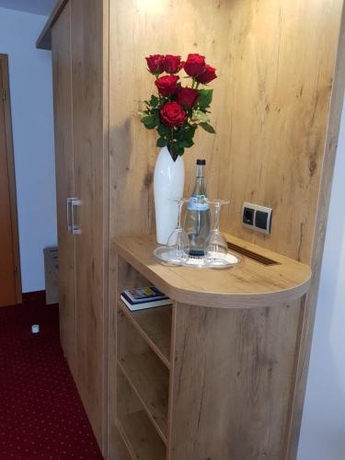 Imagen de la habitación del Hotel Garni An Den Salinen. Foto 10