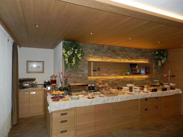 Imagen general del Hotel Garni Apartments Mezdi. Foto 16