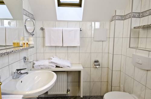 Imagen de la habitación del Hotel Garni Astoria. Foto 5