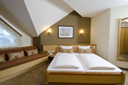 Imagen de la habitación del Hotel Garni Astoria. Foto 11