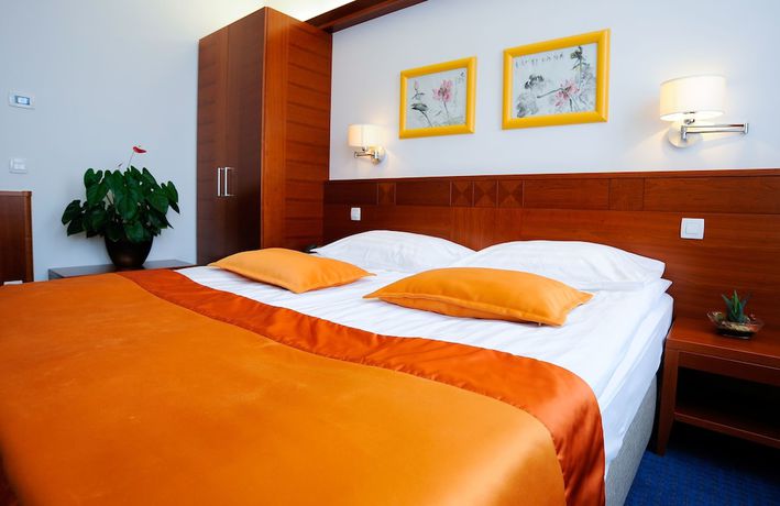 Imagen de la habitación del Hotel Garni Azul. Foto 8