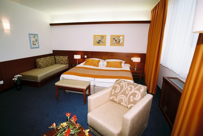 Imagen de la habitación del Hotel Garni Azul. Foto 11