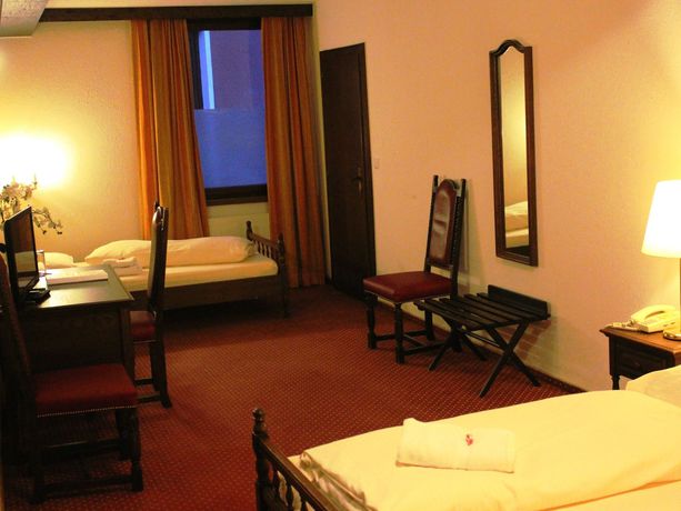 Imagen de la habitación del Hotel Garni B&auml;ren. Foto 3