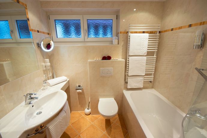Imagen de la habitación del Hotel Garni Bellaria. Foto 14