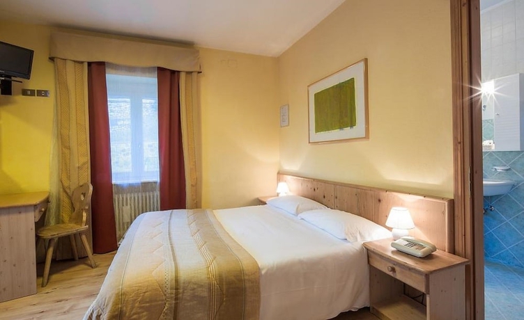 Imagen de la habitación del Hotel Garni Bellavista, Arabba. Foto 7