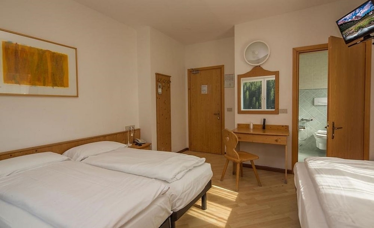 Imagen de la habitación del Hotel Garni Bellavista, Arabba. Foto 10