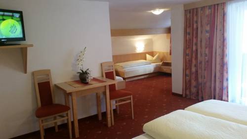 Imagen de la habitación del Hotel Garni Bergland. Foto 10
