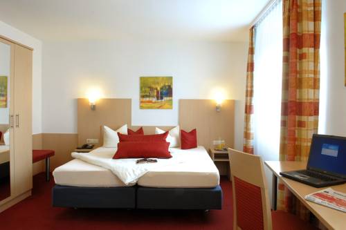 Imagen de la habitación del Hotel Garni Bettina. Foto 10