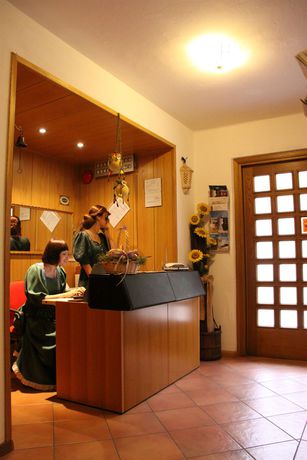 Imagen de la habitación del Hotel Garni Biancaneve. Foto 7