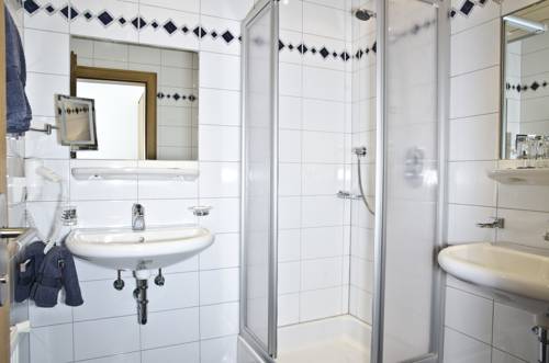 Imagen de la habitación del Hotel Garni Birkhahn. Foto 5