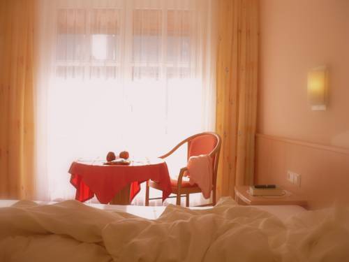 Imagen de la habitación del Hotel Garni Brugger. Foto 6