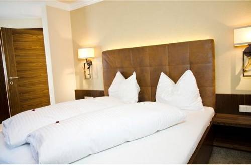 Imagen de la habitación del Hotel Garni Caroline. Foto 7