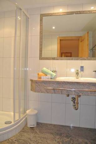Imagen de la habitación del Hotel Garni Central, Kappl. Foto 4