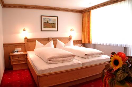 Imagen de la habitación del Hotel Garni Central, Kappl. Foto 7