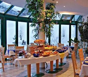 Imagen del bar/restaurante del Hotel Garni Chasa Nova. Foto 2