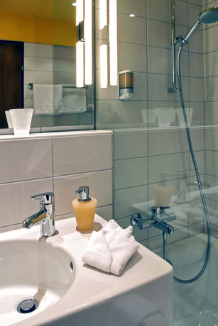Imagen de la habitación del Hotel Garni Chesa Mulin. Foto 7