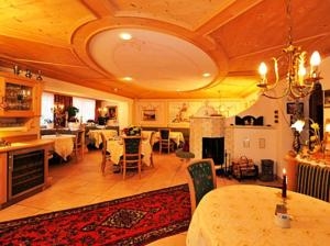 Imagen de los interiores del Hotel Garni Concordia, Selva di Val Gardena. Foto 5
