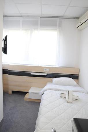 Imagen de la habitación del Hotel Garni Consul. Foto 5