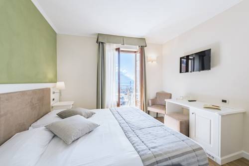 Imagen de la habitación del Hotel Garni Corona. Foto 4