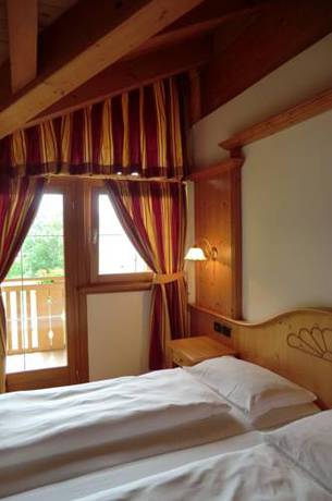 Imagen de la habitación del Hotel Garni Costa Verde. Foto 11