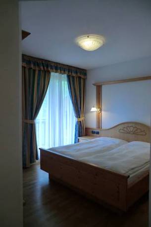 Imagen de la habitación del Hotel Garni Costa Verde. Foto 12