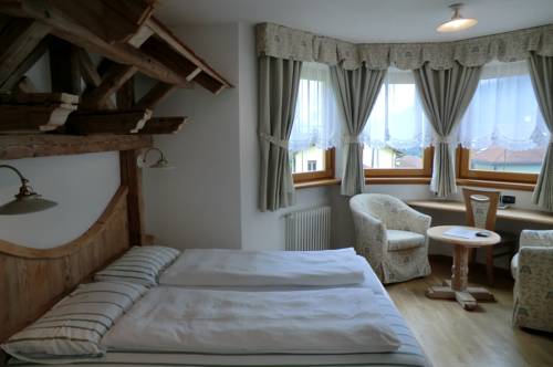 Imagen de la habitación del Hotel Garni Costa Verde. Foto 14