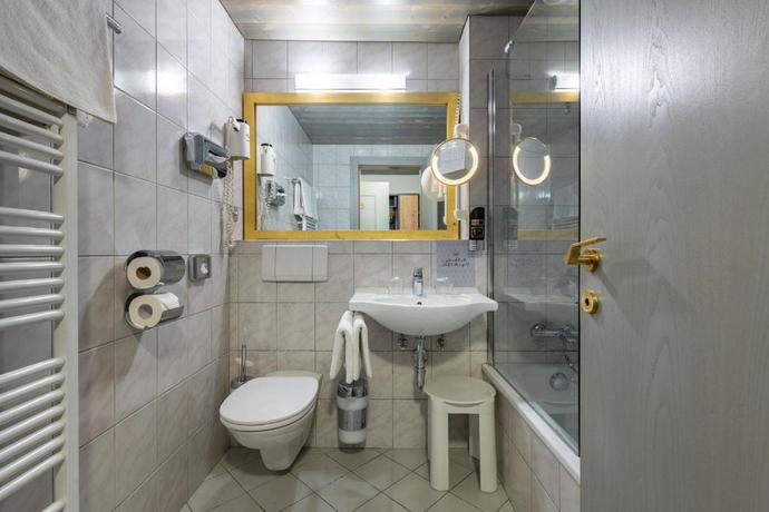 Imagen de la habitación del Hotel Garni Das SONNALP. Foto 9
