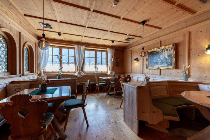 Imagen del bar/restaurante del Hotel Garni Das SONNALP. Foto 4