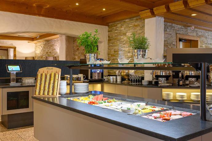Imagen del bar/restaurante del Hotel Garni Das SONNALP. Foto 5