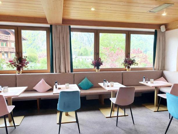 Imagen del bar/restaurante del Hotel Garni Das SONNALP. Foto 6