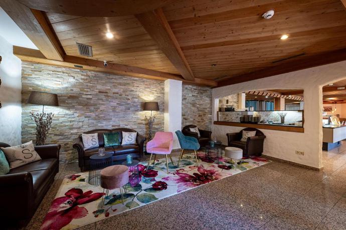 Imagen de los interiores del Hotel Garni Das SONNALP. Foto 33