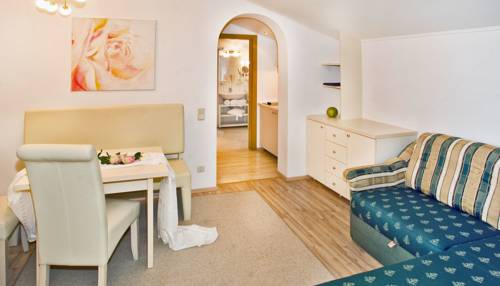 Imagen general del Hotel Garni Elisabeth, Pörtschach am Wörthersee. Foto 1