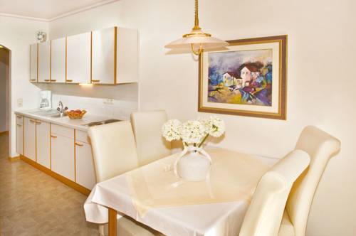 Imagen de la habitación del Hotel Garni Elisabeth, P&ouml;rtschach am W&ouml;rthersee. Foto 6