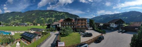 Imagen general del Hotel Garni Elisabeth, Zell am Ziller. Foto 7
