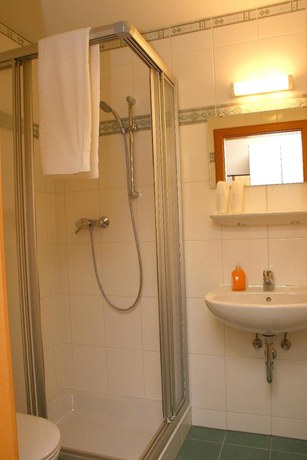 Imagen de la habitación del Hotel Garni Evido KG Salzburg. Foto 3