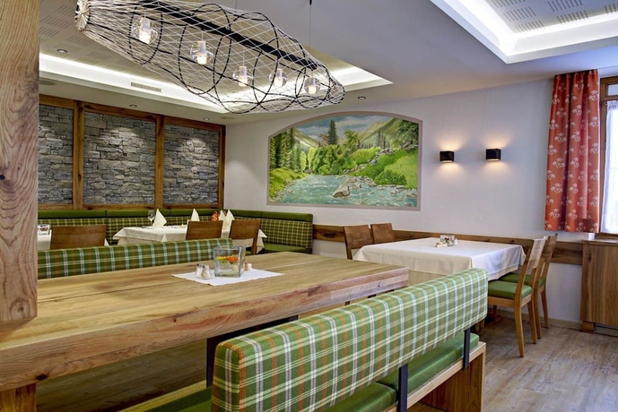 Imagen del bar/restaurante del Hotel Garni Forelle. Foto 7