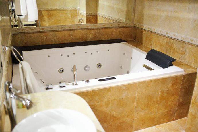 Imagen de la habitación del Hotel Garni Fortuna. Foto 6