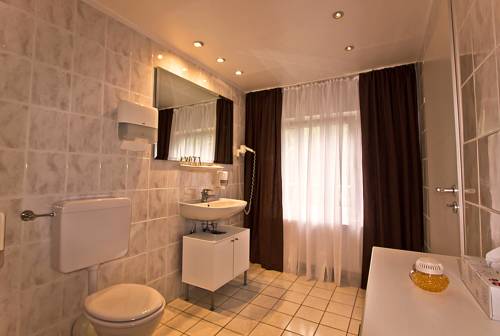 Imagen de la habitación del Hotel Garni Forum. Foto 11