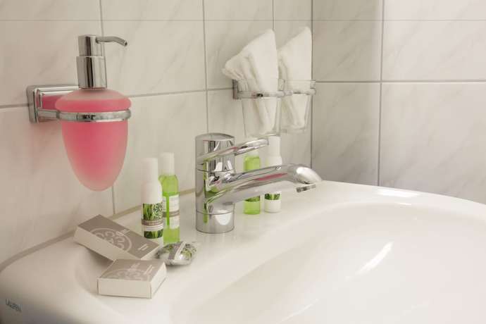 Imagen de la habitación del Hotel Garni Frohburg. Foto 2