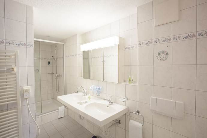 Imagen de la habitación del Hotel Garni Frohburg. Foto 18