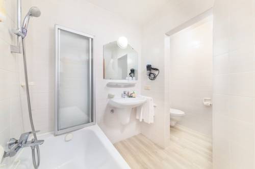 Imagen de la habitación del Hotel Garni G&auml;stehaus Am M&uuml;hlbach. Foto 12