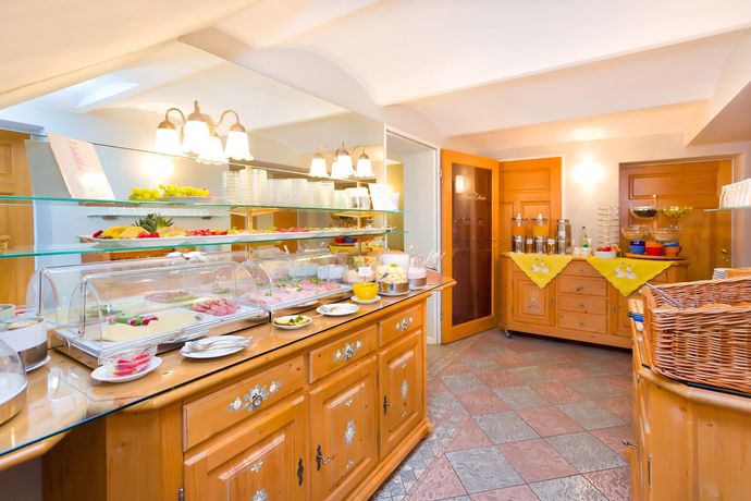 Imagen de la habitación del Hotel Garni Getreuer Eckart. Foto 8