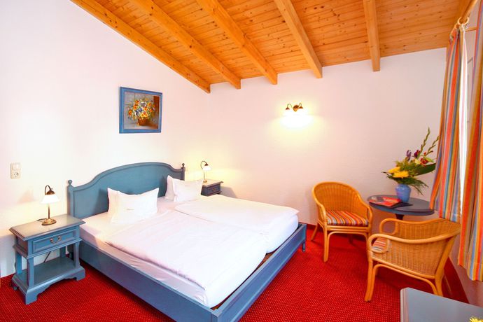 Imagen de los exteriores del Hotel Garni Getreuer Eckart. Foto 13