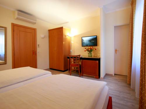 Imagen de la habitación del Hotel Garni Golf, Ascona. Foto 10