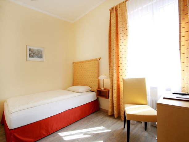 Imagen de la habitación del Hotel Garni Golf, Ascona. Foto 3