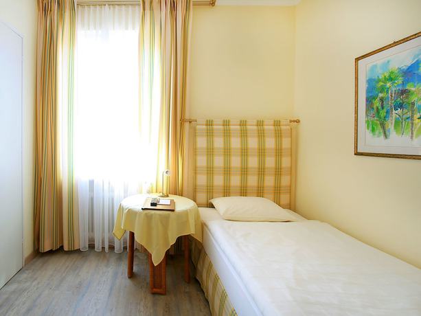 Imagen de la habitación del Hotel Garni Golf, Ascona. Foto 5