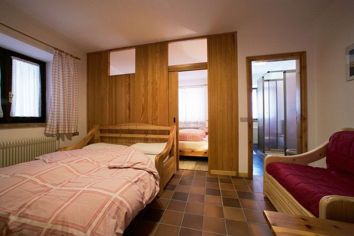 Imagen de los interiores del Hotel Garni Gonzaga. Foto 15
